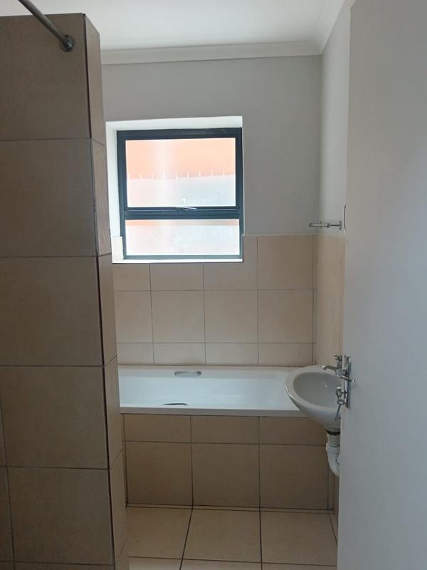 To Let 2 Bedroom Property for Rent in Bellville Western Cape